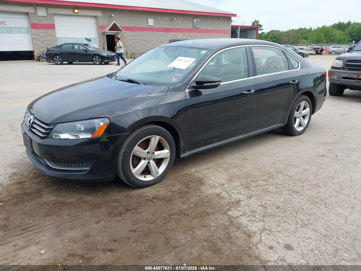 2012 VOLKSWAGEN PASSAT 2.5L SE — снимка 2