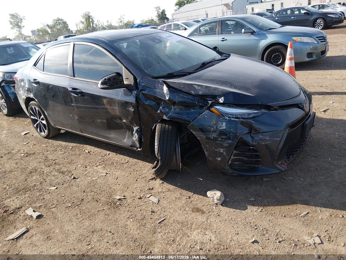 2017 TOYOTA COROLLA SE