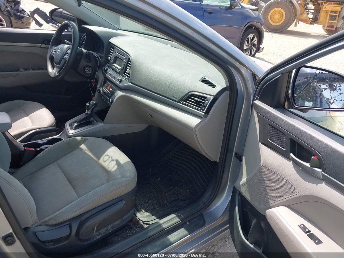 2017 HYUNDAI ELANTRA SE — снимка 5