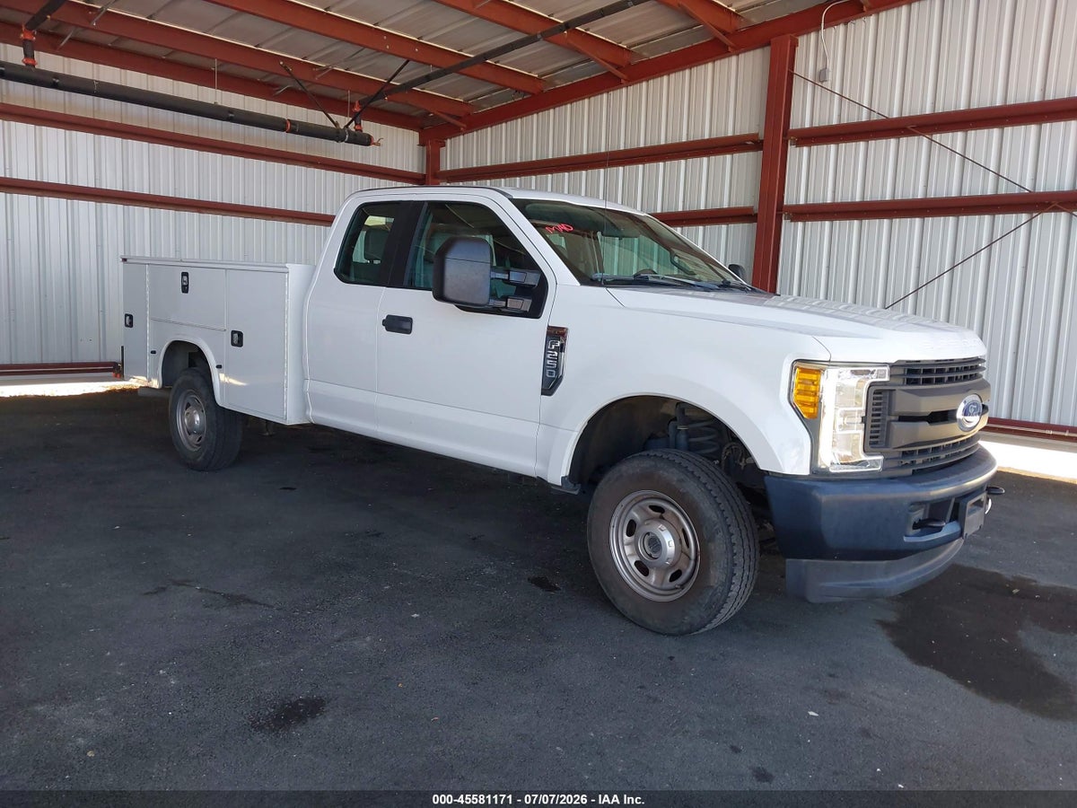 2017 FORD F-250 XL