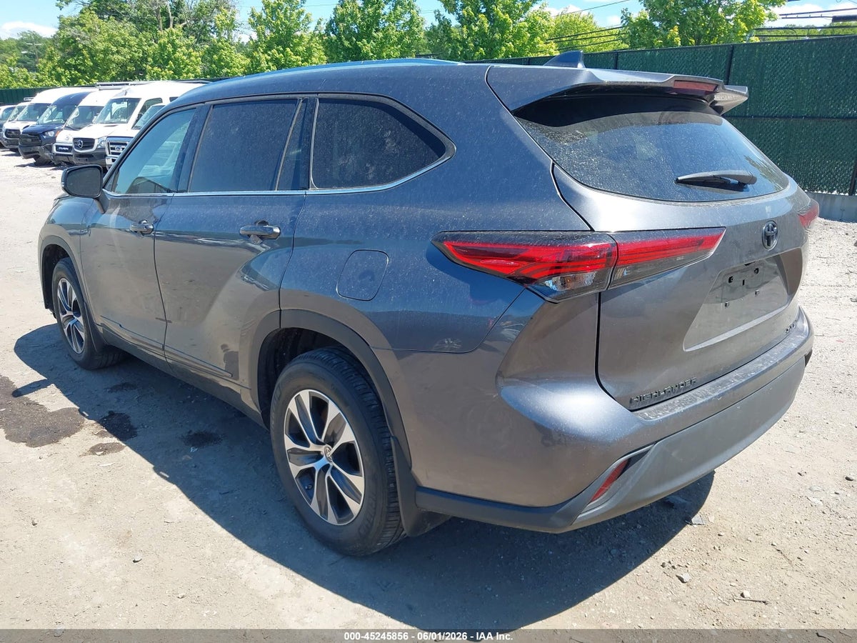 2021 TOYOTA HIGHLANDER XLE — снимка 3