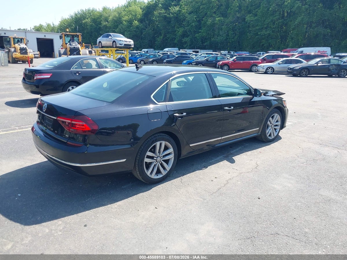 2017 VOLKSWAGEN PASSAT 1.8T SEL PREMIUM — снимка 4
