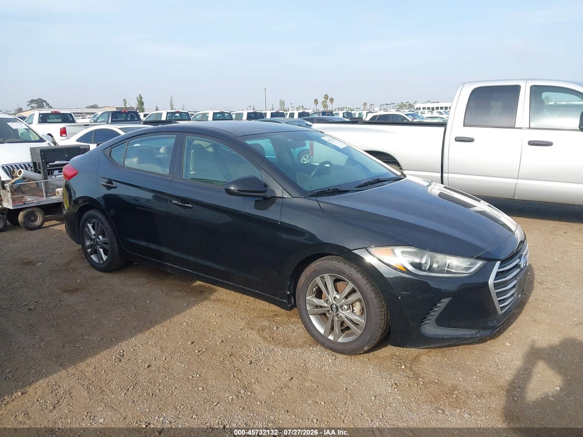 2017 HYUNDAI ELANTRA SE