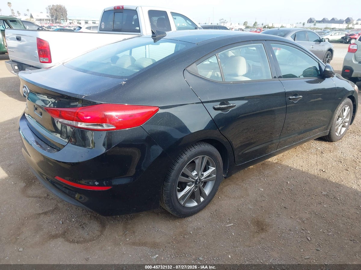2017 HYUNDAI ELANTRA SE — снимка 4