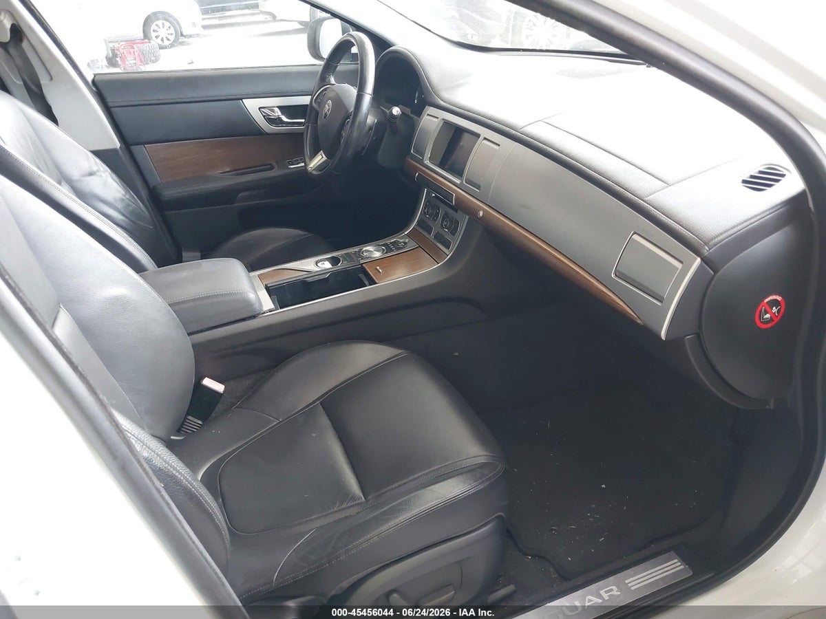 2014 JAGUAR XF I4 T — снимка 5