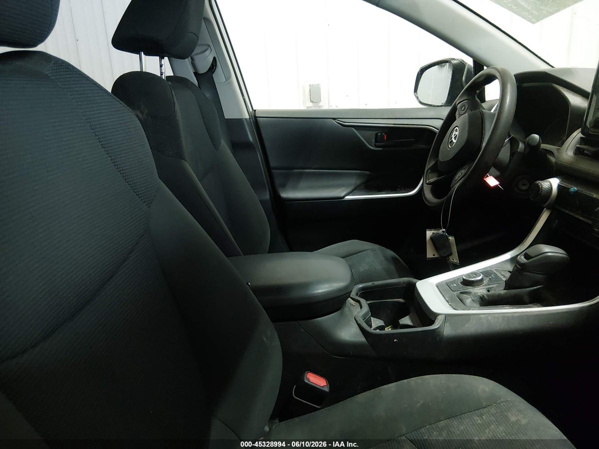 2019 TOYOTA RAV4 HYBRID LE — снимка 5