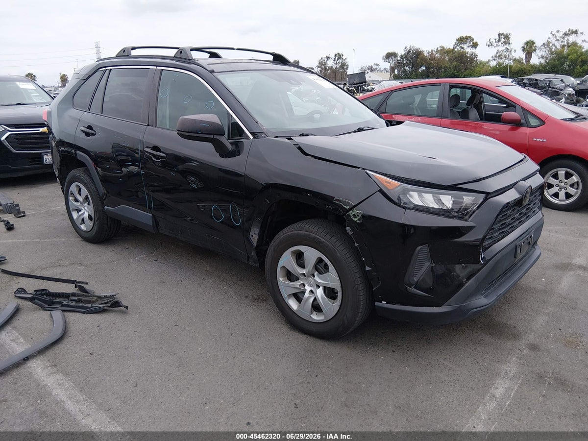 2020 TOYOTA RAV4 LE
