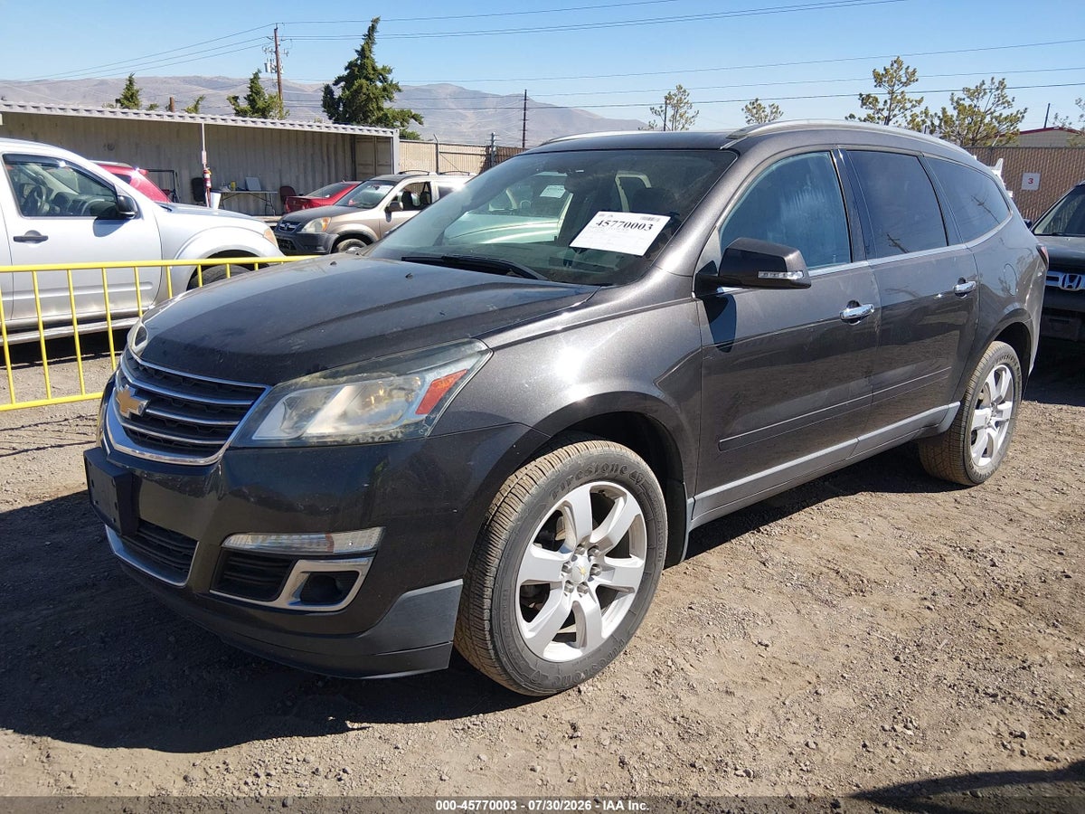 2017 CHEVROLET TRAVERSE 1LT — снимка 2