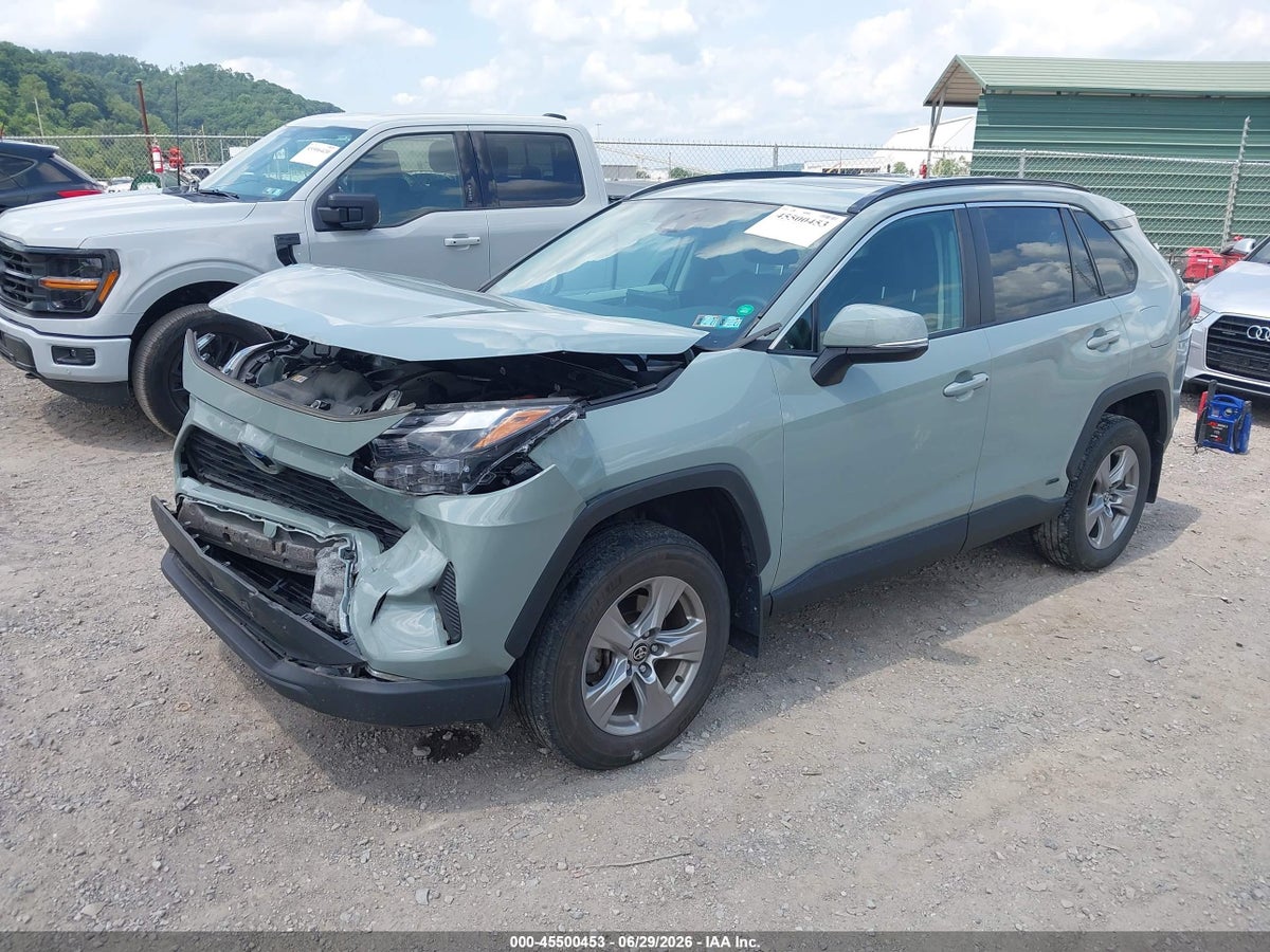 2023 TOYOTA RAV4 HYBRID XLE — снимка 2