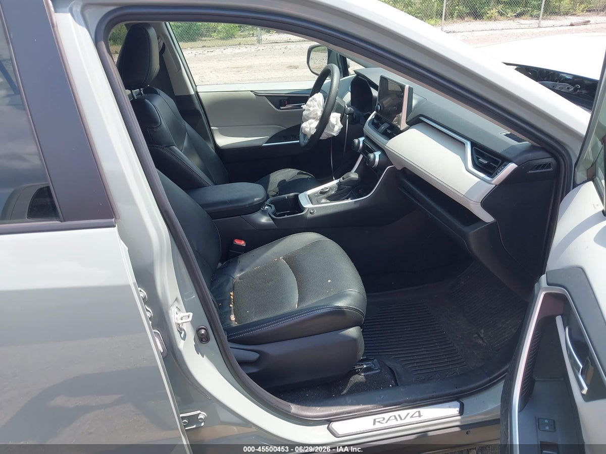 2023 TOYOTA RAV4 HYBRID XLE — снимка 5