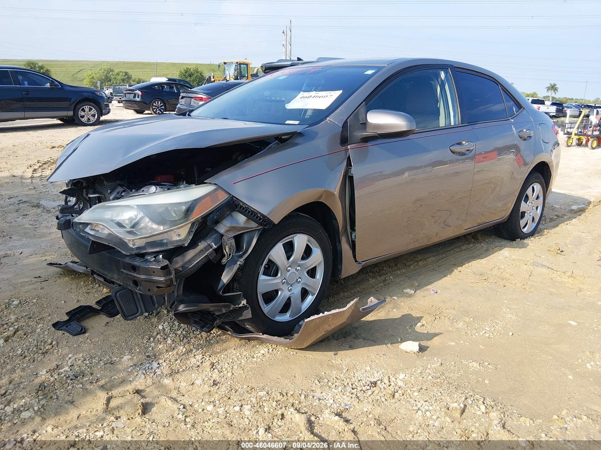 2015 TOYOTA COROLLA LE — снимка 2