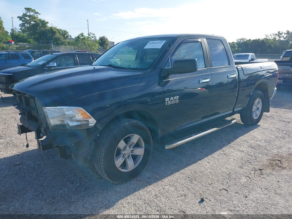 2013 RAM 1500 SLT — снимка 2