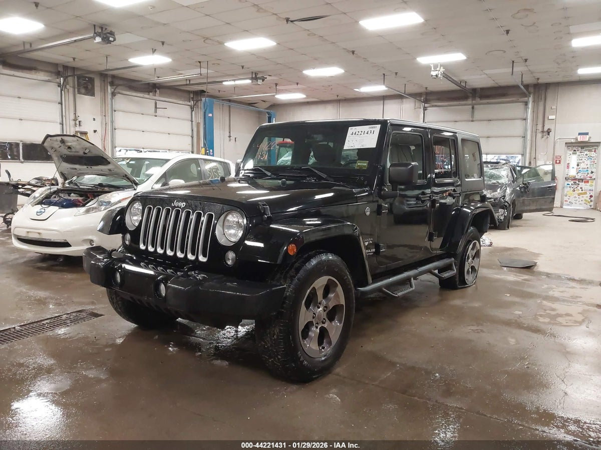 2016 JEEP WRANGLER UNLIMITED SAHARA — снимка 2