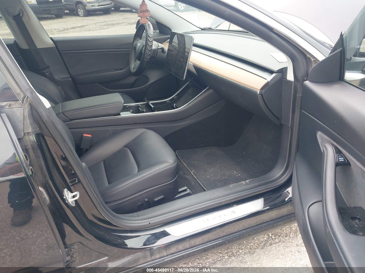 2020 TESLA MODEL 3 PERFORMANCE DUAL MOTOR ALL-WHEEL DRIVE — снимка 5