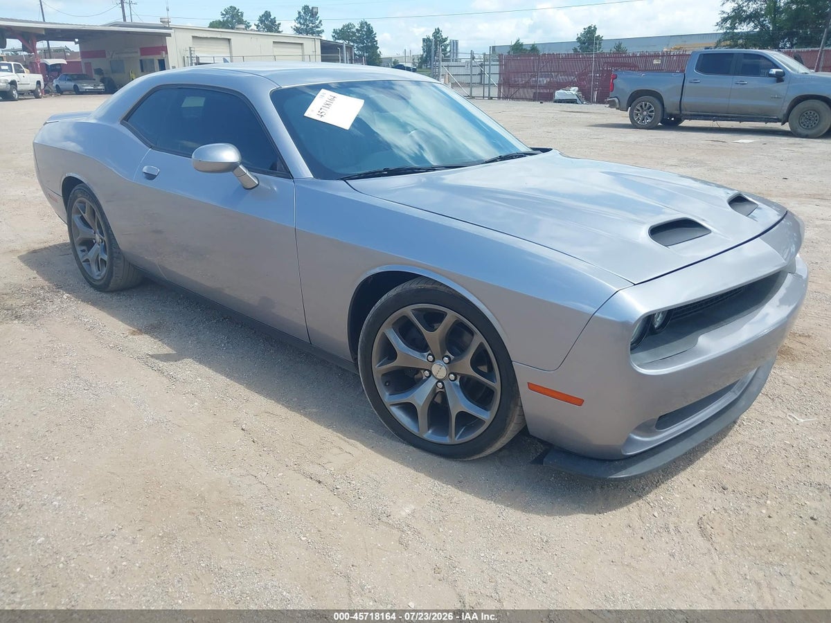 2015 DODGE CHALLENGER SXT PLUS OR R/T PLUS