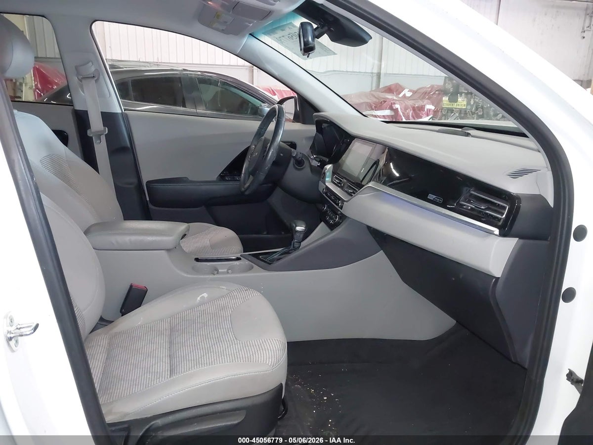2022 KIA NIRO PLUG-IN HYBRID LXS — снимка 5