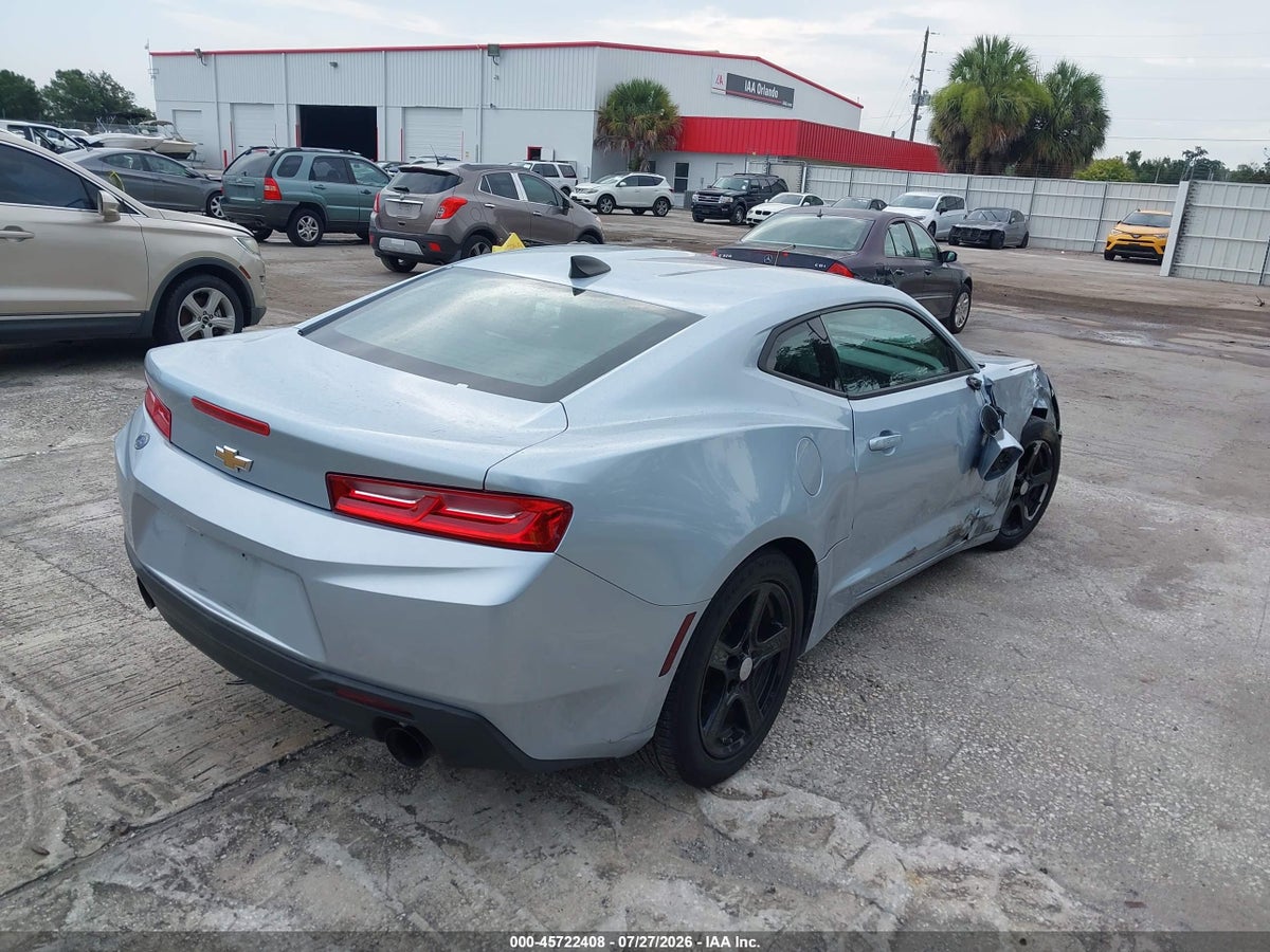 2017 CHEVROLET CAMARO 1LT — снимка 4