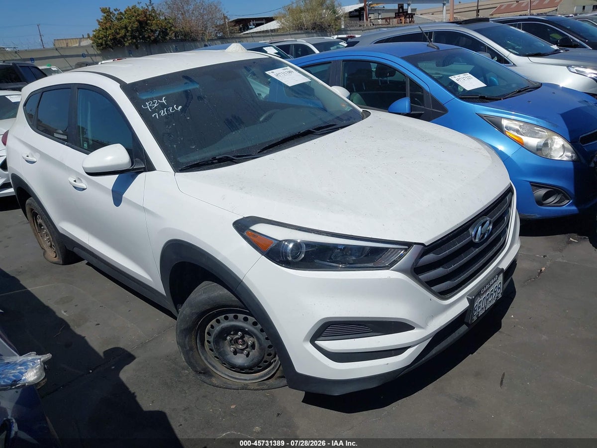 2018 HYUNDAI TUCSON SE