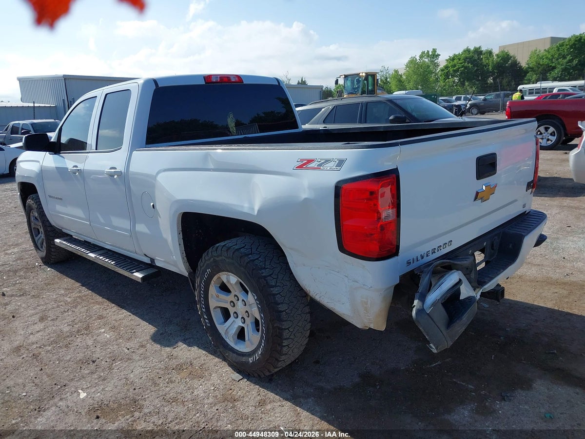 2017 CHEVROLET SILVERADO 1500 2LT — снимка 3