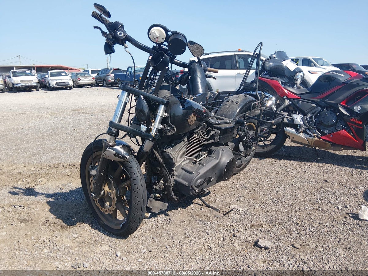 2017 HARLEY-DAVIDSON FXDLS