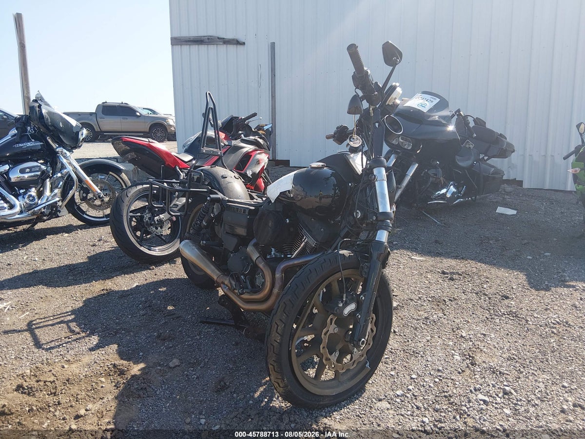 2017 HARLEY-DAVIDSON FXDLS — снимка 2