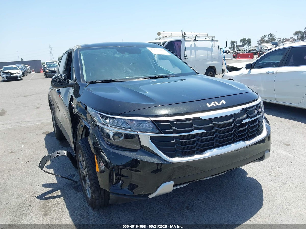 2026 KIA SELTOS LX