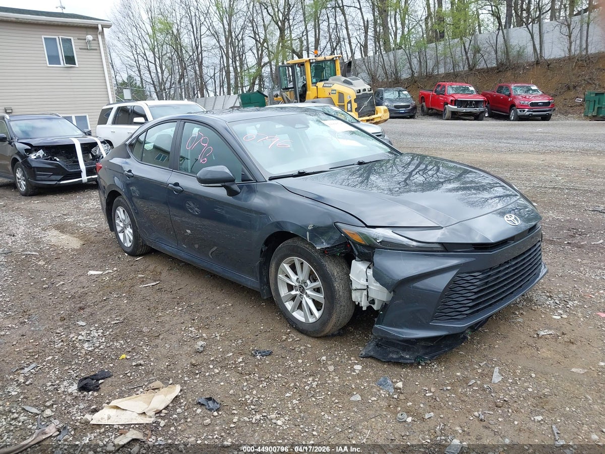 2025 TOYOTA CAMRY LE