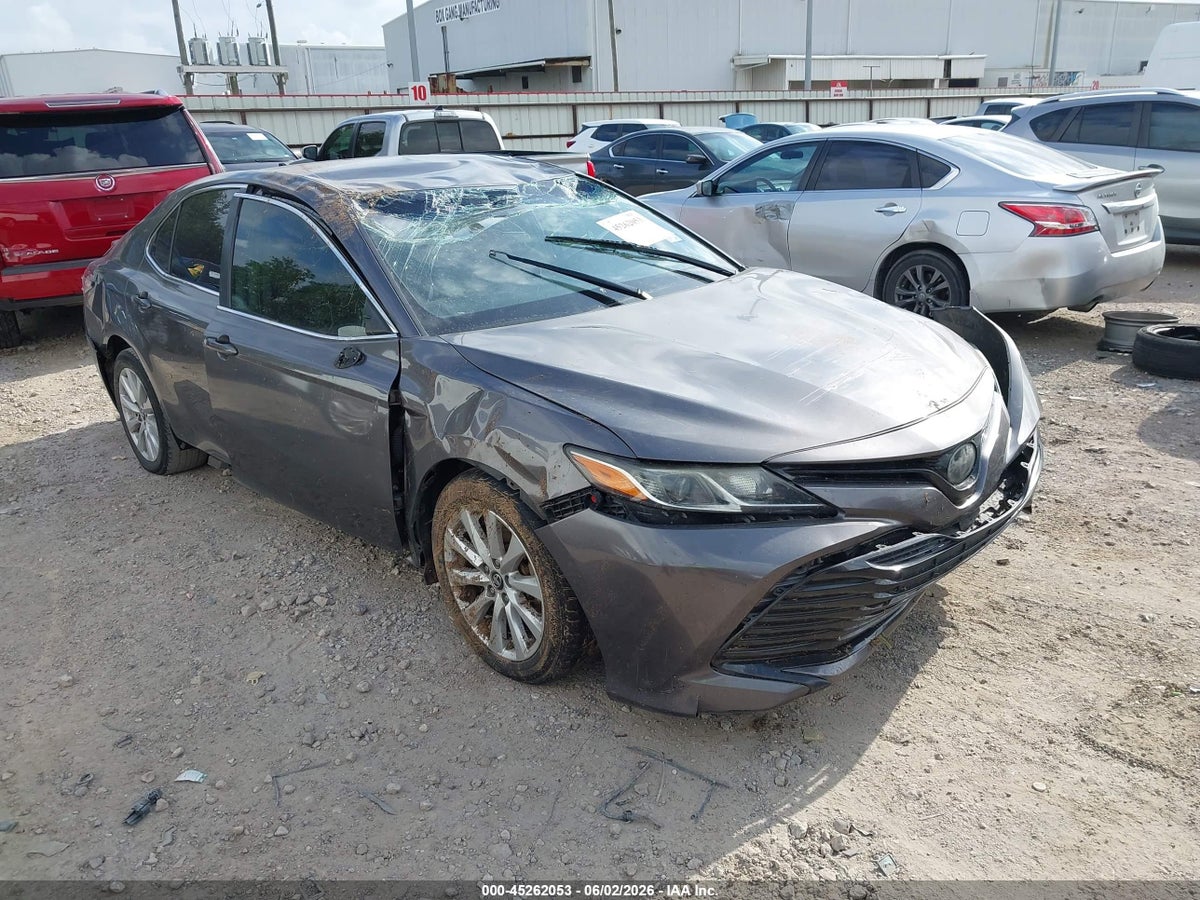 2019 TOYOTA CAMRY LE
