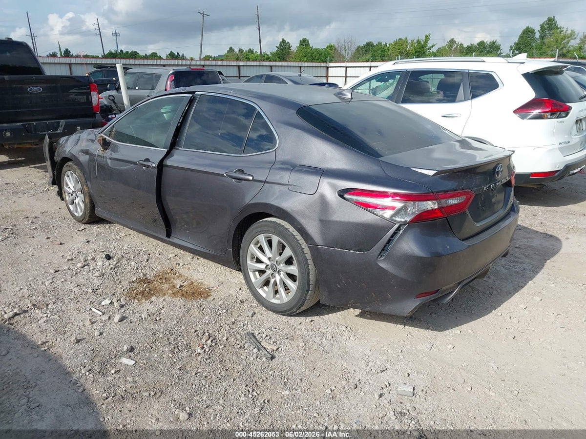 2019 TOYOTA CAMRY LE — снимка 3