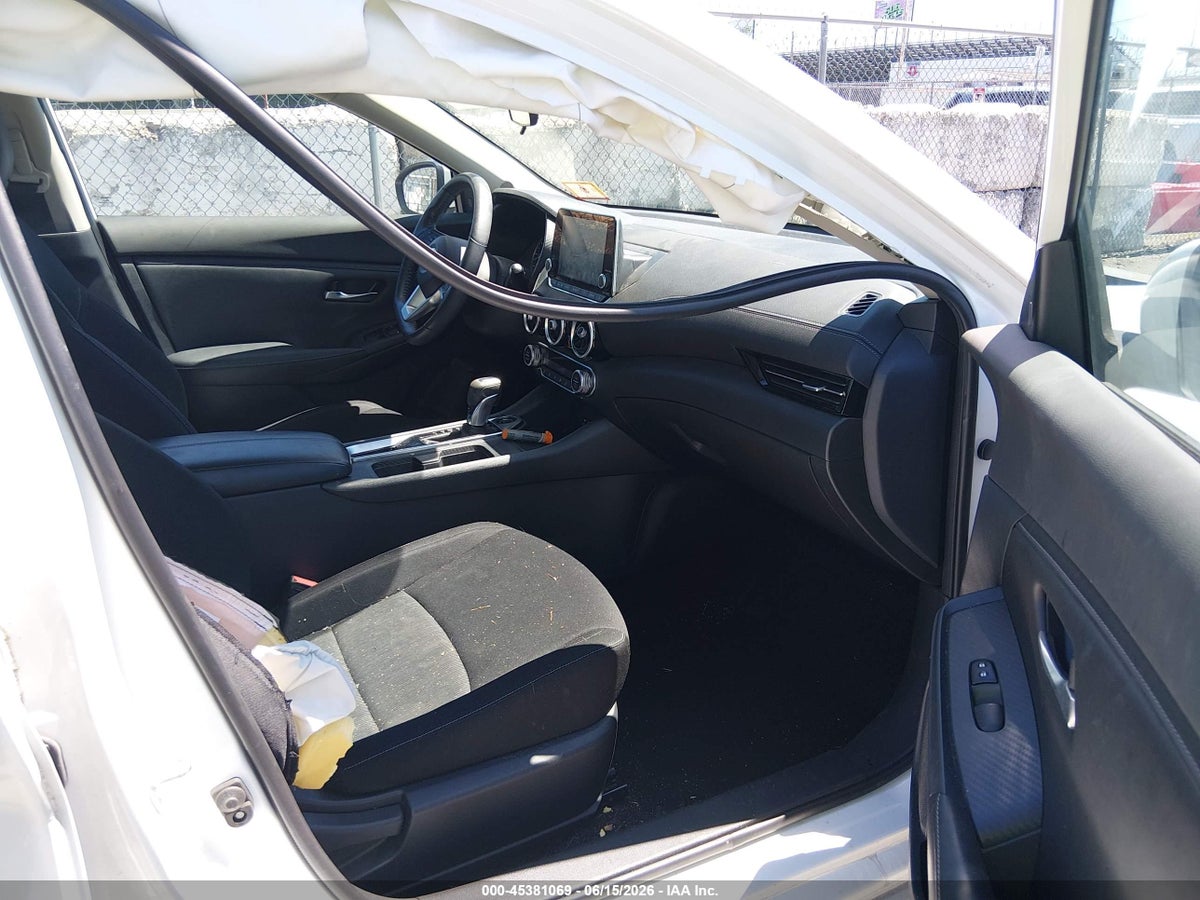 2020 NISSAN SENTRA SV XTRONIC CVT — снимка 5