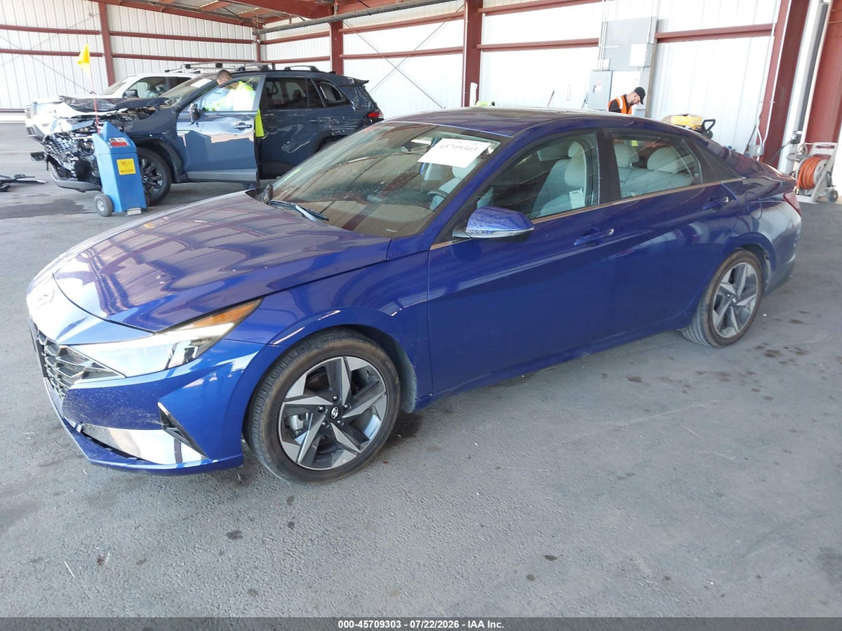 2023 HYUNDAI ELANTRA HYBRID LIMITED — снимка 2