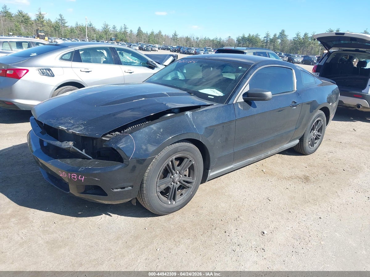 2012 FORD MUSTANG V6 — снимка 2