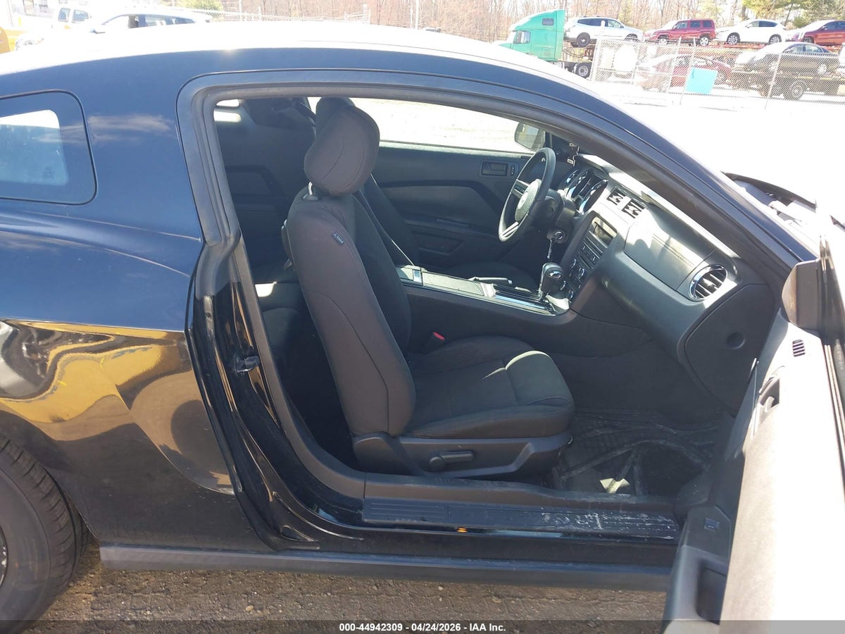 2012 FORD MUSTANG V6 — снимка 5
