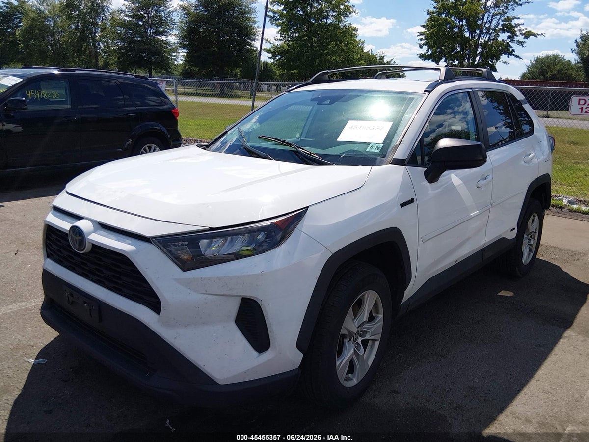 2021 TOYOTA RAV4 HYBRID LE — снимка 2