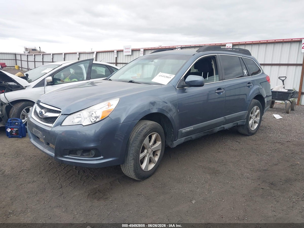 2013 SUBARU OUTBACK 2.5I PREMIUM — снимка 2