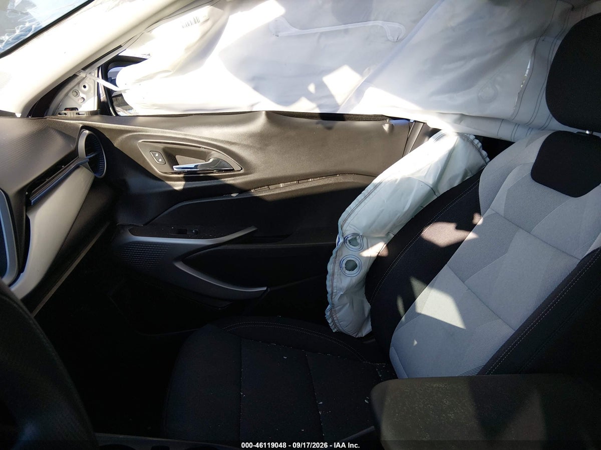 2026 CHEVROLET TRAX FWD LS — снимка 5