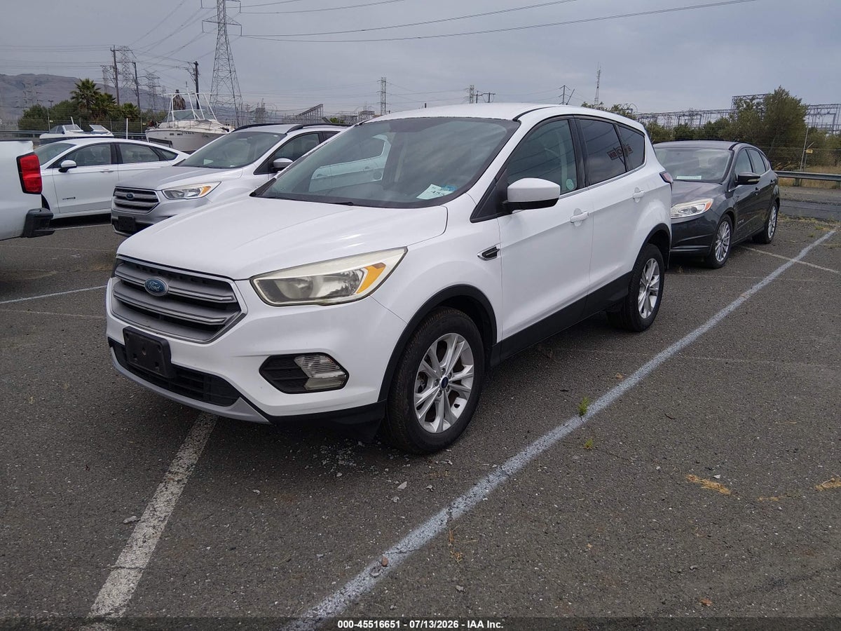 2017 FORD ESCAPE SE — снимка 2
