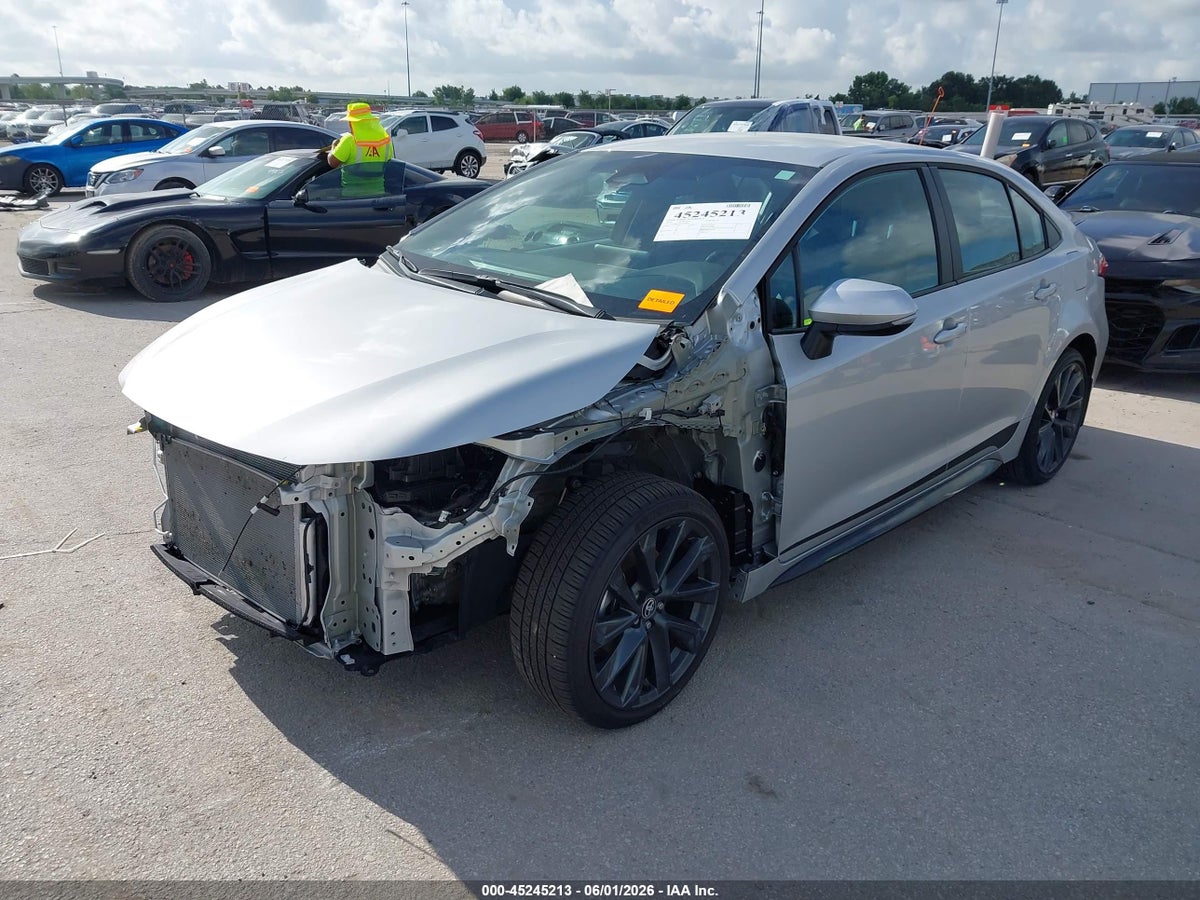2026 TOYOTA COROLLA SE — снимка 2