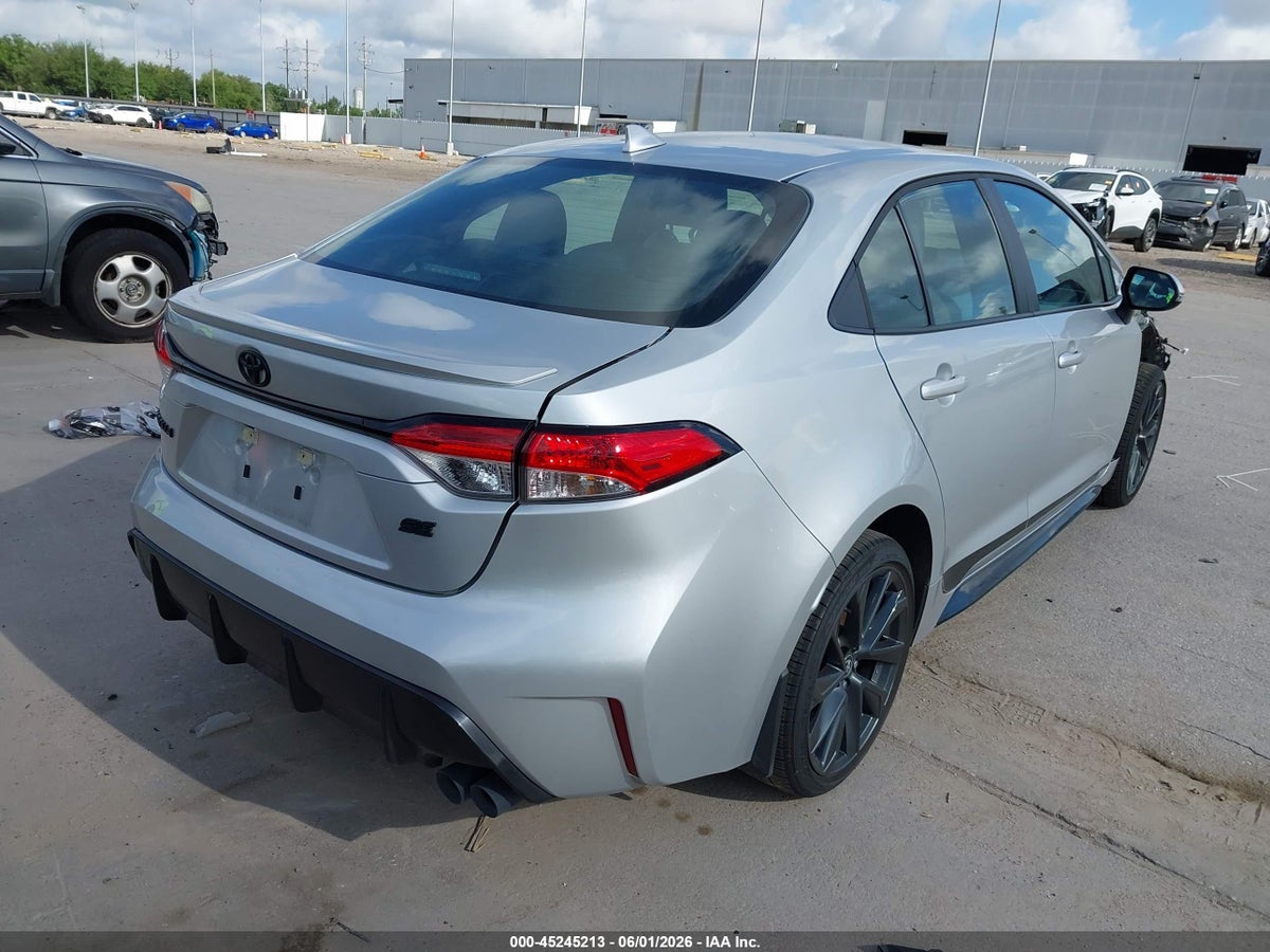2026 TOYOTA COROLLA SE — снимка 4