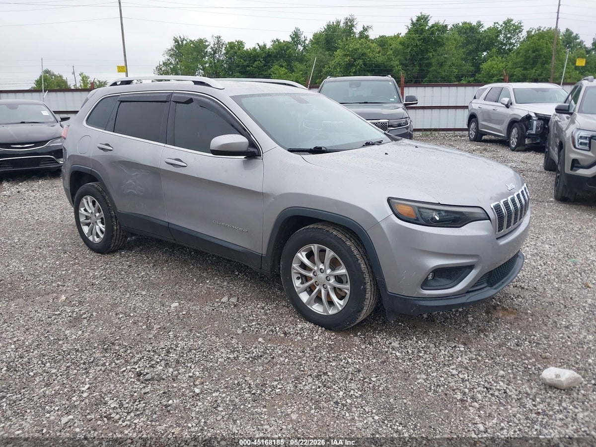 2019 JEEP CHEROKEE LATITUDE FWD