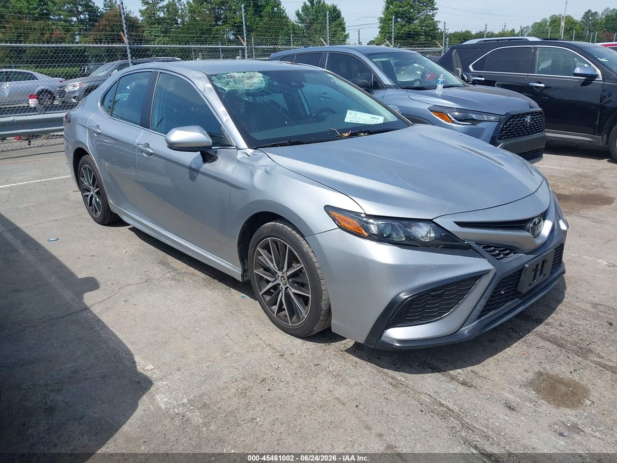 2021 TOYOTA CAMRY SE