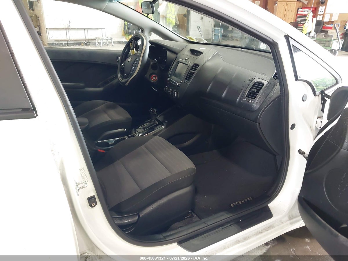 2017 KIA FORTE S — снимка 5