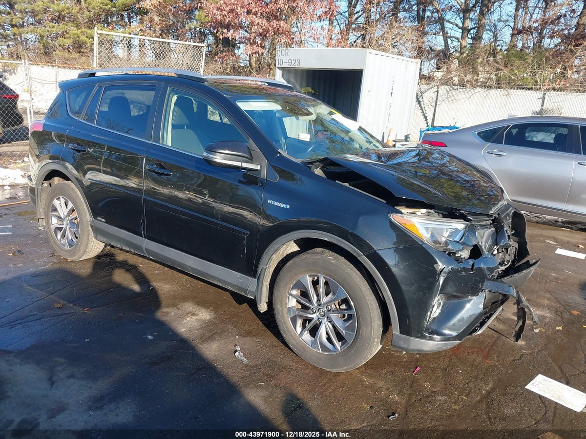 2018 TOYOTA RAV4 HYBRID XLE