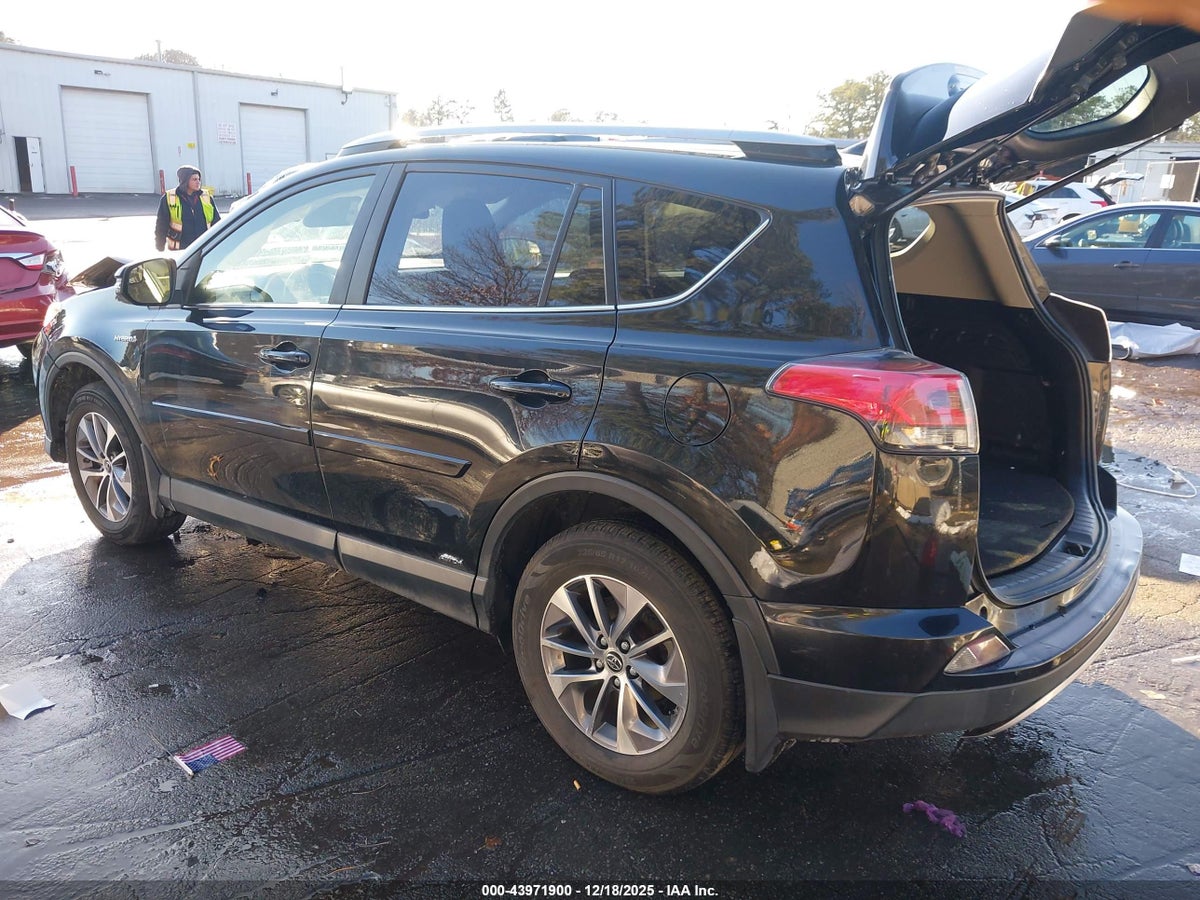 2018 TOYOTA RAV4 HYBRID XLE — снимка 3