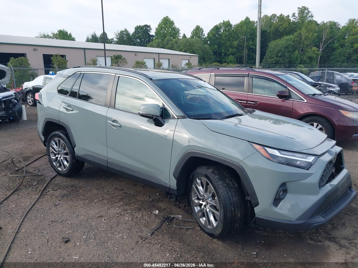 2022 TOYOTA RAV4 XLE PREMIUM