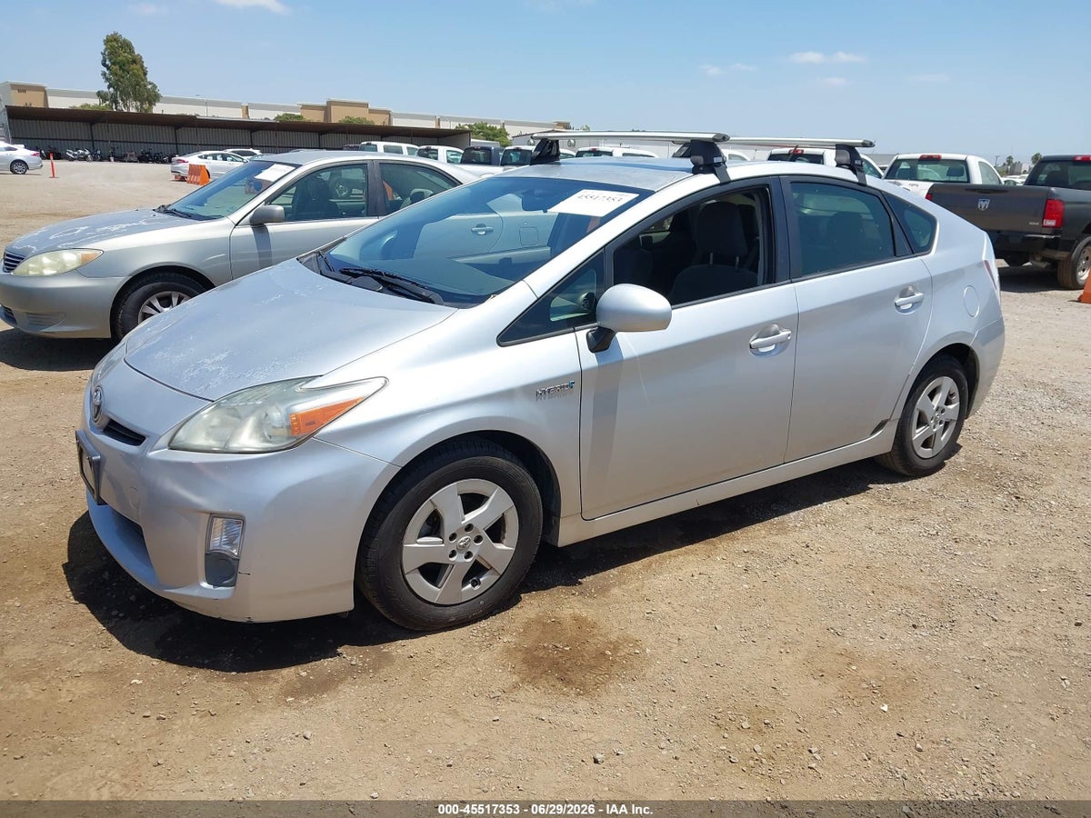 2011 TOYOTA PRIUS TWO — снимка 2
