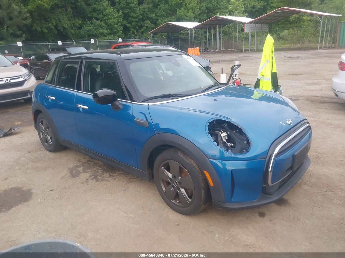 2023 MINI HARDTOP COOPER
