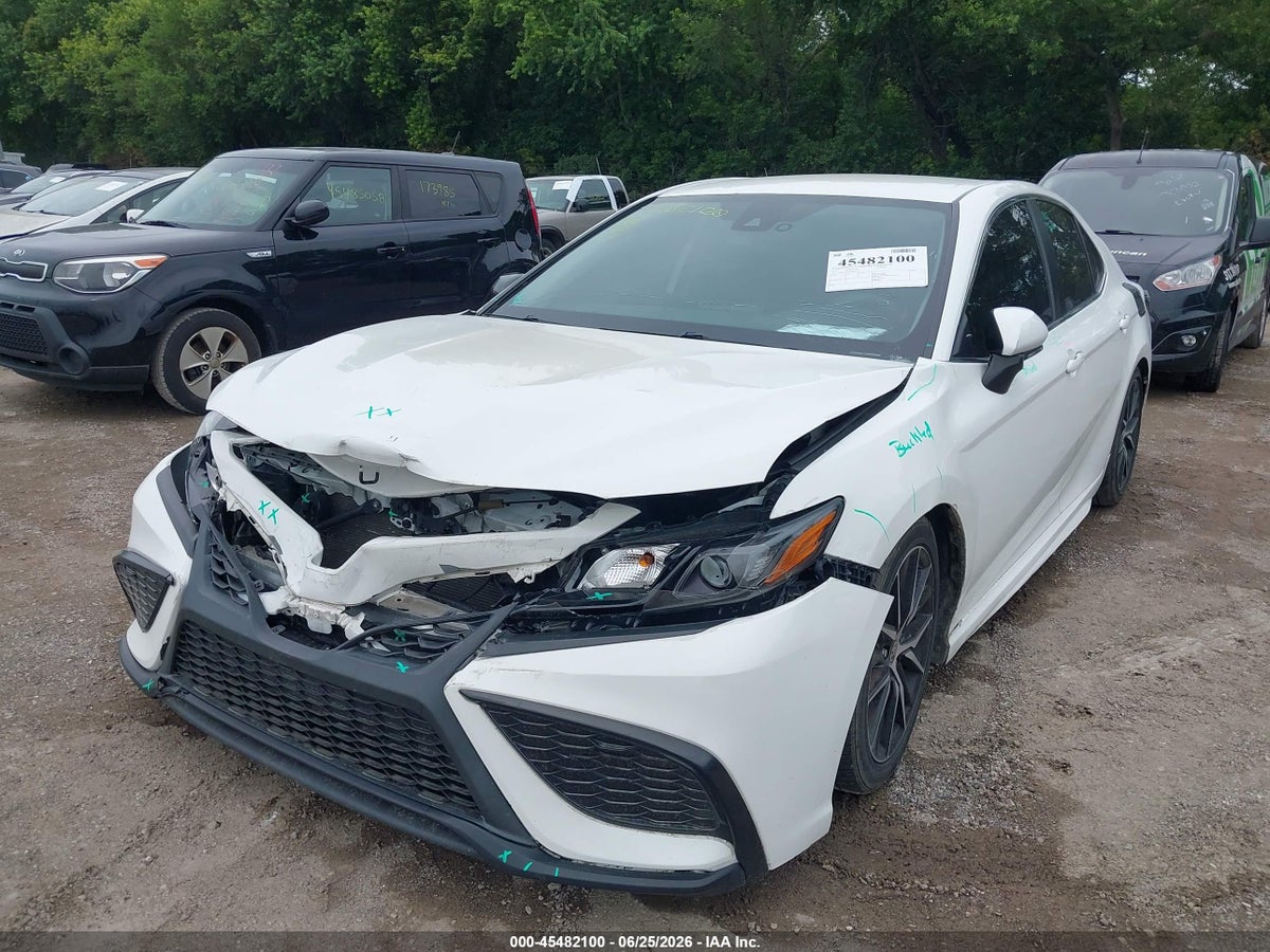 2021 TOYOTA CAMRY SE — снимка 2
