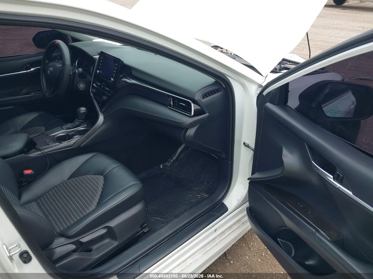 2021 TOYOTA CAMRY SE — снимка 5