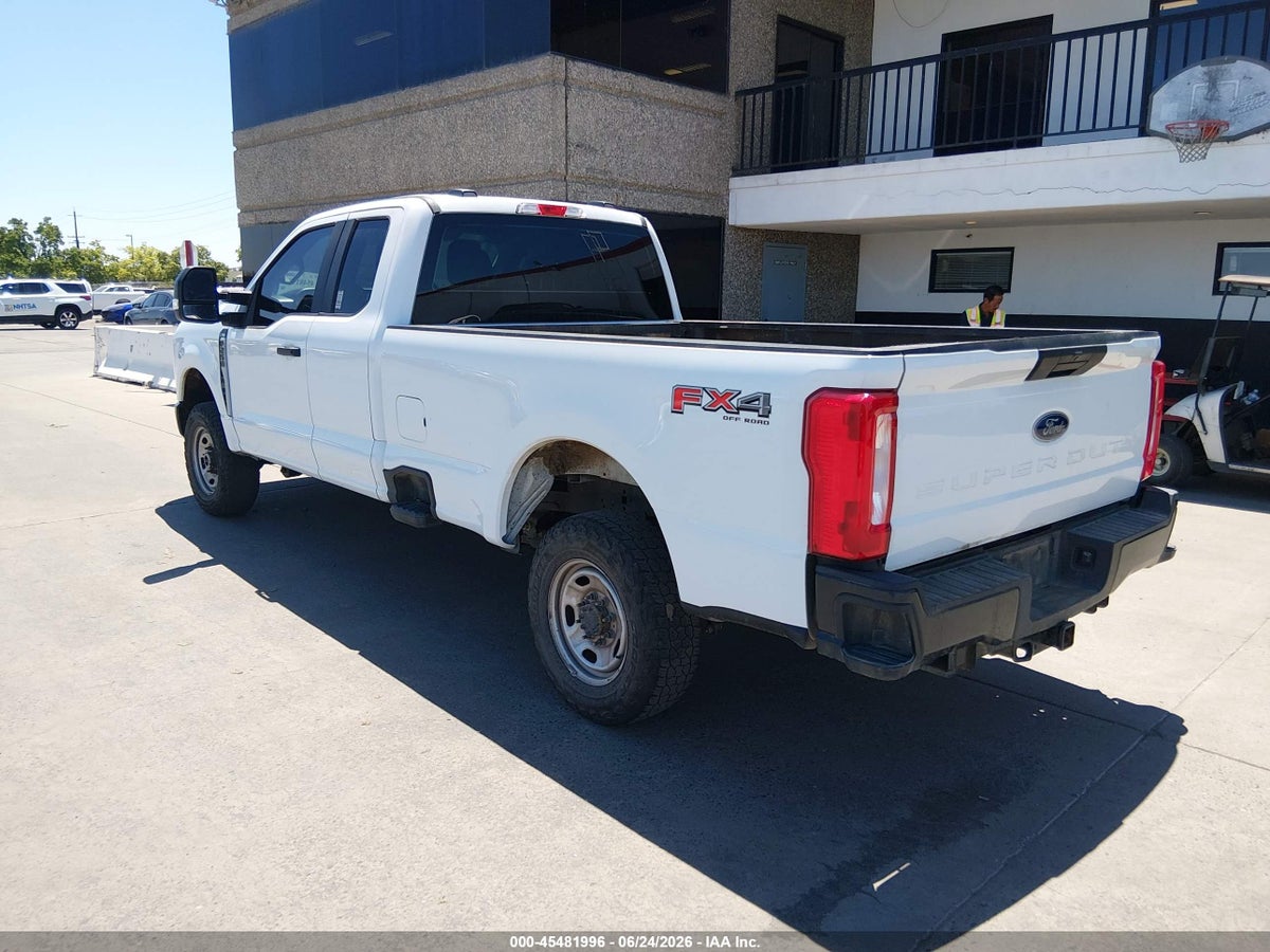 2023 FORD F-250 XL — снимка 3